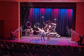 Pegasus Players Chicago Razzel wide stage shot cast with hoops