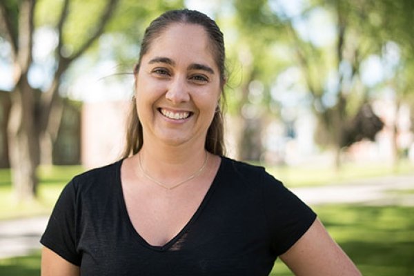 Kelley Lawrence headshot