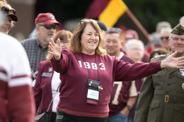Homecoming 2024 Alumni Parade