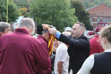 Homecoming 2024 Alumni Parade - Old Guard Medallions for NU'74