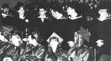 Class of 1995 nostalgic homecoming photo