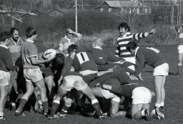 scrum of rugby players